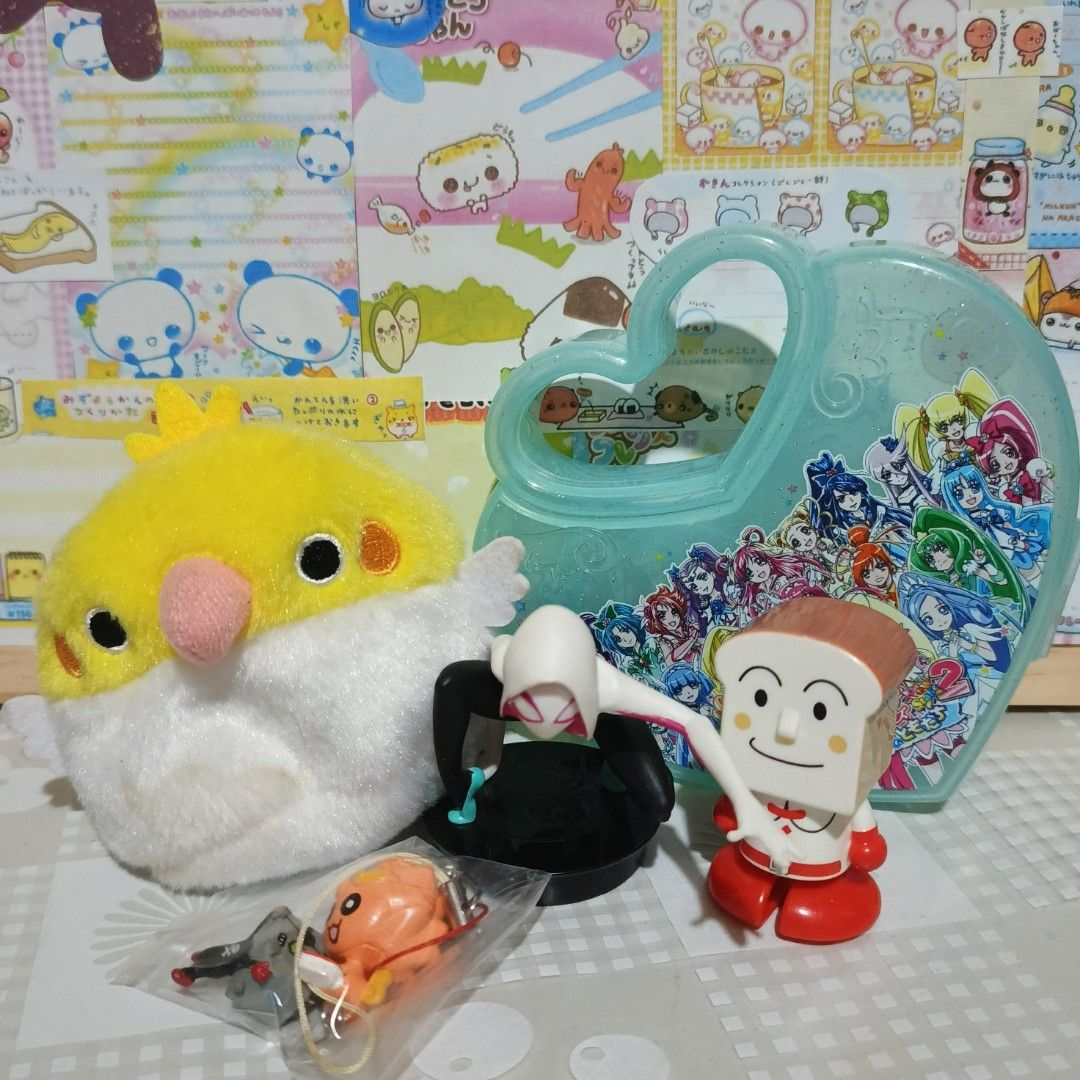 Toys Set P (Category: Plushies & Soft Toys) located in San Pablo. Submitted by oreospicks (Listing ID 1466043956, Image 1). Description: Sold as set only ☺️.