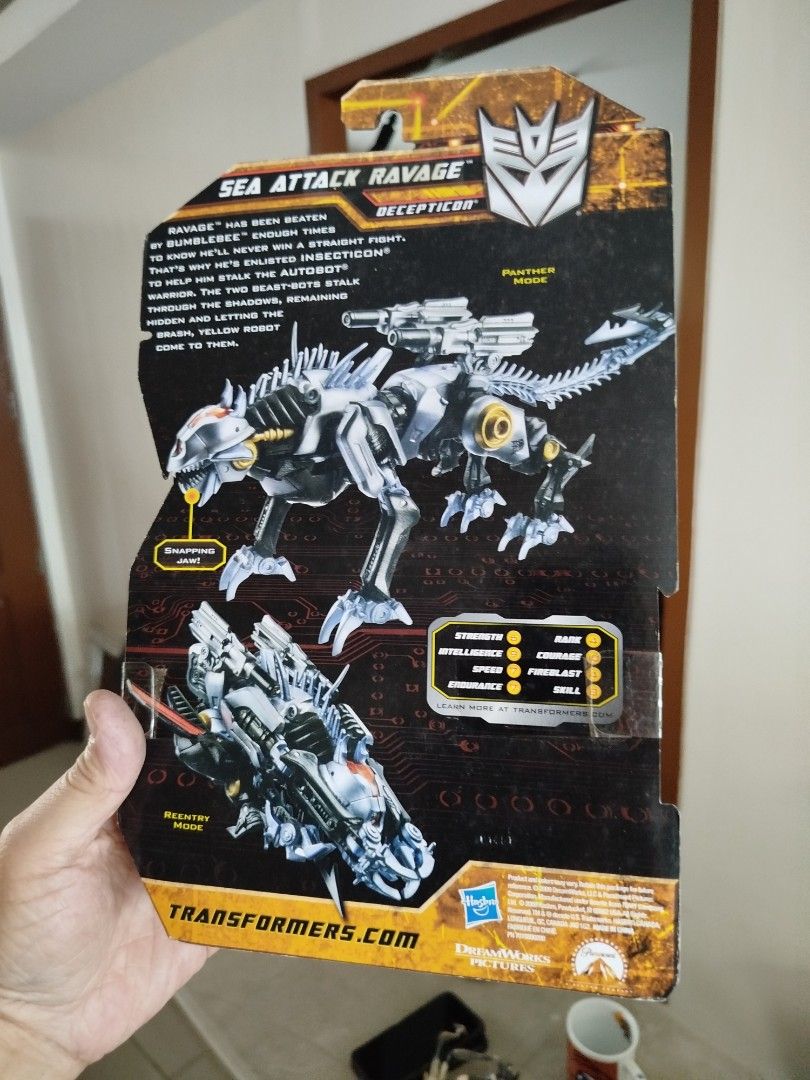 Transformers ravage figure (Category: Action & Battle Toys) located in Quezon City. Submitted by toys_r_here (Listing ID 1466117130, Image 2). Description: GOOD FOR GIFT AND COLLECTION as is po Good condition First to pay gets the item pa check nalng sa pic yun condition pm me for questions ship pwede lalamove or jnt qc and marikina area.