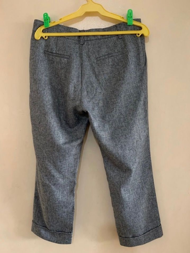 Trouser Womens (Korean Brand) (Category: Jeans) located in Valenzuela. Submitted by clickandshoppreloved (Listing ID 1466028189, Image 2). Description: Trouser Womens (Korea Boutique) Original, Onhand Large Size On Tag Waist : 32.5in Height: 41 Color : Grey (Excellent Condition, Good As New).