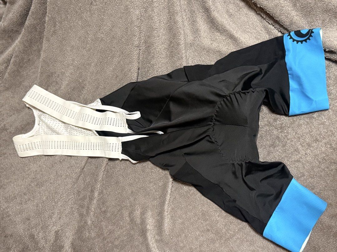 Twin cycle gear womens bib (Category: Activewear) located in Marikina City. Submitted by donttellanyone (Listing ID 1466089430, Image 1). Description: I dont bike anymore:(( Used not abused:(( Twin cycle gear cycling jersey/bib - i have the matching bib but would have to look for it its in size small.