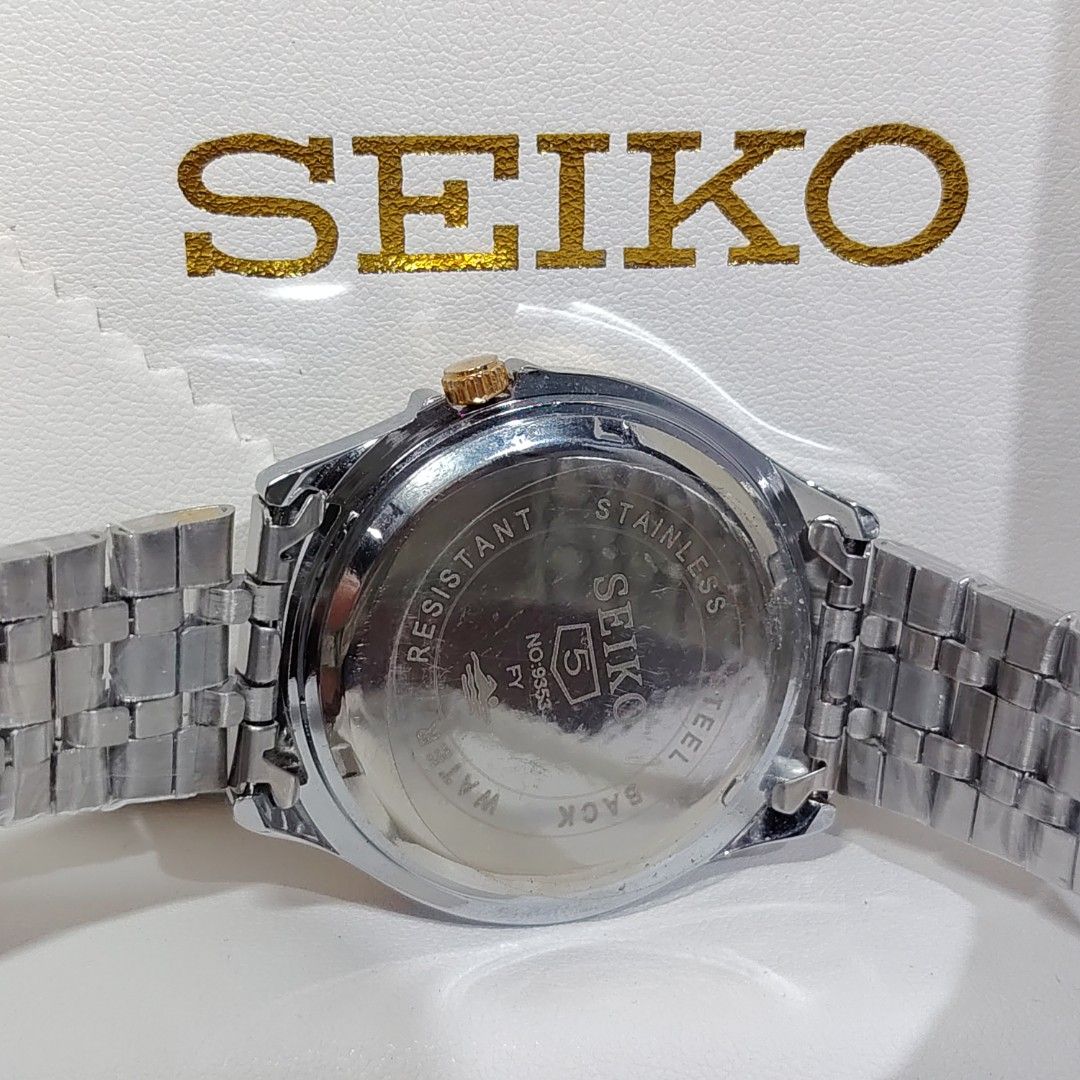 TWO-TONE Seiko 5 Sports Automatic Timepiece (Category: Men's Watches) located in Balanga. Submitted by k2timepieces.739 (Listing ID 1466116565, Image 2). Description: 📌Seiko 5 Stainless Gold 📌Typical 29.0mm to 30.0mm 📌Luminous type 📌Water 100m resistant 📌21 jewels 📌Reference #9353 📌Automatic Movement 📌 battery operated 📌 Made in Japan 📌 Free seiko Box & Battery 📌 Free shipping 📌Courier J&T 🚛 No COD 📌Payment method through GCASH 📌 S