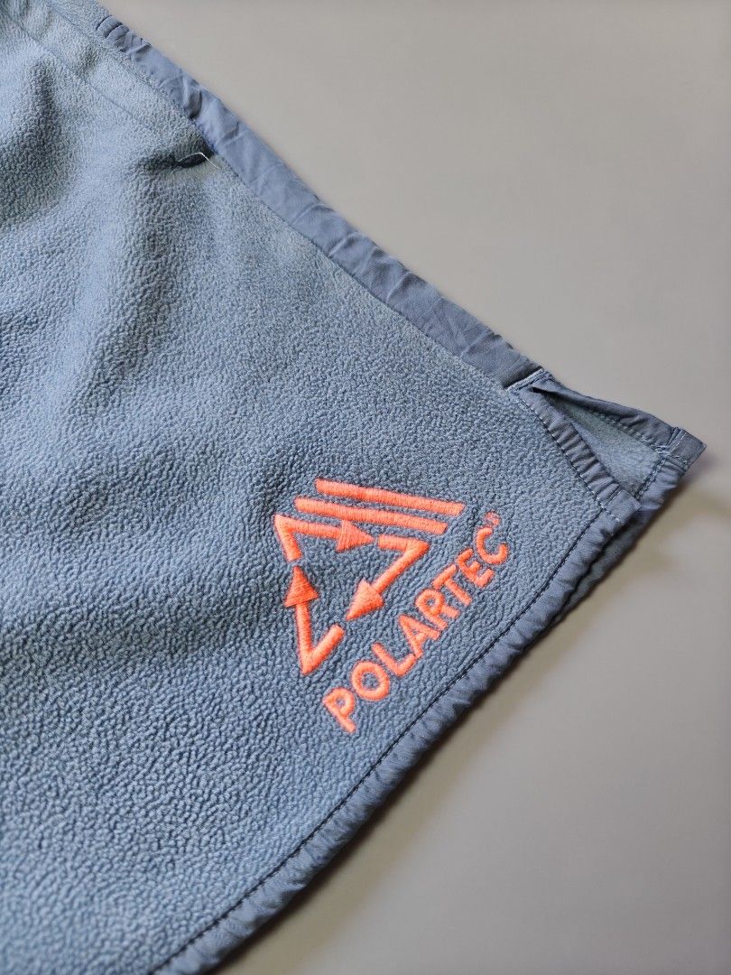 Under Armour (Category: Shorts) located in Alaminos. Submitted by paldonats (Listing ID 1465978788, Image 3). Description: ◾Size : Medium on tag ◾Dimes : W30-32", L16.5" ◾LIKENEW CONDITION! ◾WASHED W/ FABCON AND READY TO WEAR 🛒Price : + Shipping fee.