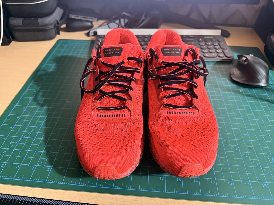 Under Armour HOVR Machina Beta - 11.5 US (Category: Sneakers) located in Manila. Submitted by cyebs15_ (Listing ID 1465994499, Image 2). Description: Under Armour HOVR Machina Beta - 11.5 US - Bought in Riyadh, 2022 - 11.5 US, 10.5 UK, 45.5 EUR - No insole - No box.