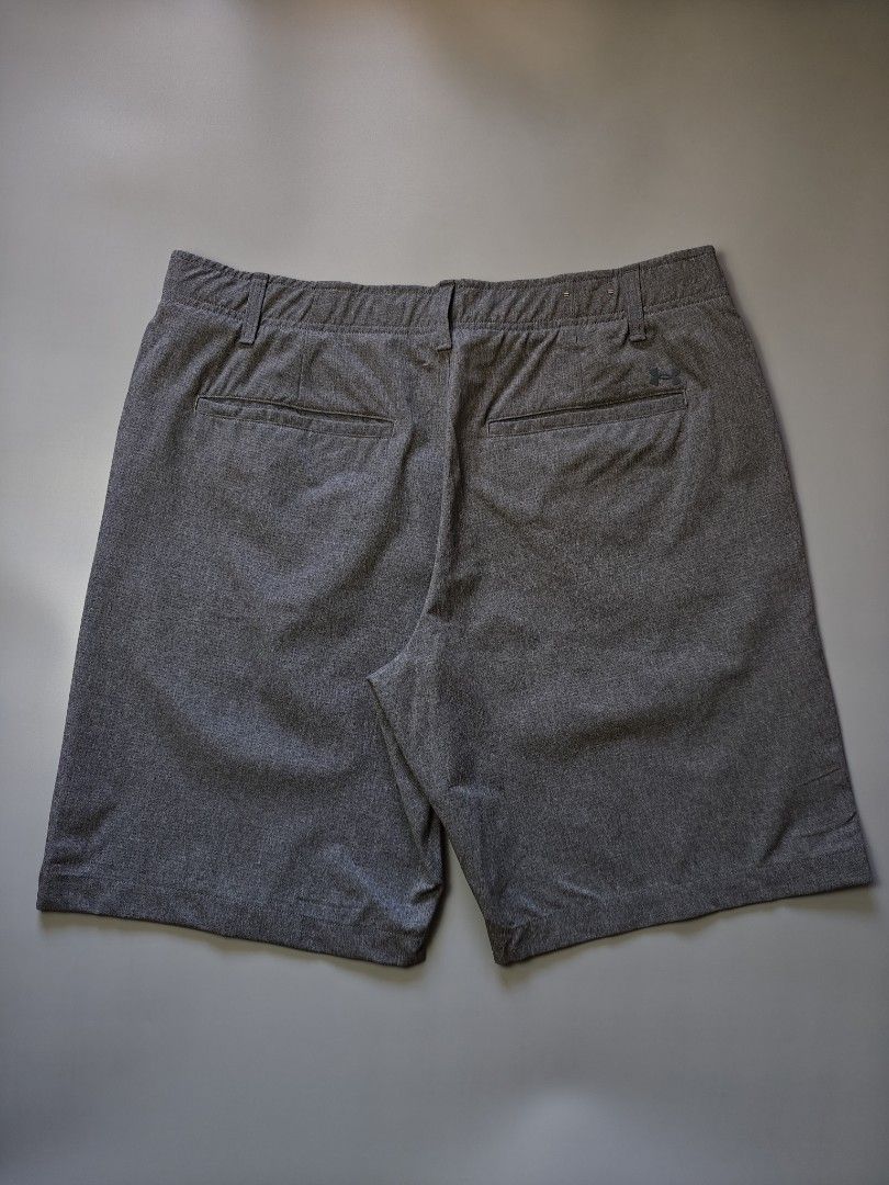 Under Armour Walkshorts (Category: Shorts) located in Alaminos. Submitted by paldonats (Listing ID 1465974511, Image 1). Description: ◾Size : 36 on tag ◾Dimes : W34", L19.5" ◾LIKENEW CONDITION! ◾WASHED W/ FABCON AND READY TO WEAR 🛒Price : + Shipping fee.