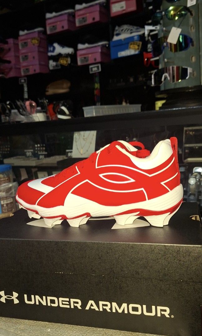 Underarmour Rubber Cleats (Category: Racket and Ball Sports) located in Manila. Submitted by royaltiger_edefe (Listing ID 1466009550, Image 2). Description: .