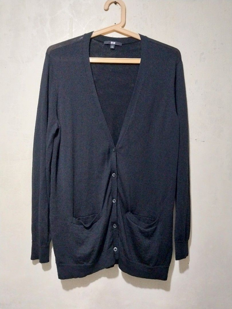 Uniqlo Black wool Cardigan (Category: Coats, Jackets and Outerwear) located in Manila. Submitted by PrinceDani.Clothing (Listing ID 1466105973, Image 1). Description: uniqlo black wool cardigan large 20in width 27in length excellent condition .