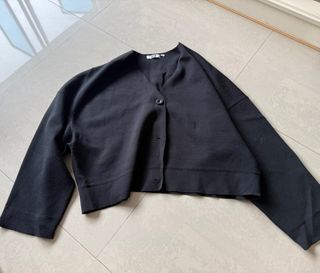 (Category: ) located in . Submitted by helloyellowwwww (Listing ID 1466036317, Image 1). Description: .