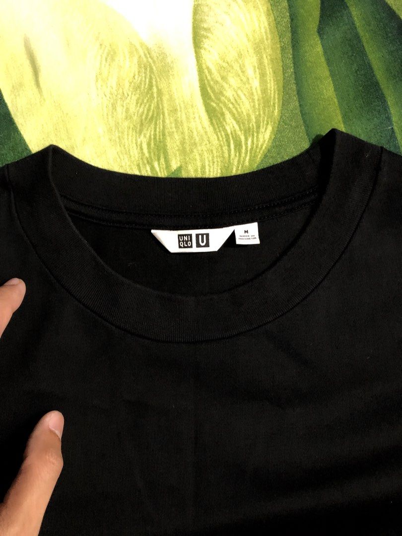 Uniqlo Pocket Tee (Category: Tshirts & Polo Shirts ) located in Dumaguete. Submitted by raysthrift (Listing ID 1466072844, Image 3). Description: ✅Uniqlo Pocket Tee -21x26 front 27 back -9.8/10 Colorrate -Excellent condition -No issue .
