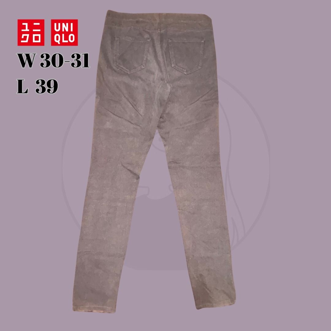 UNIQLO jeans (Category: Jeans) located in Cavite. Submitted by cchilinnstuffs (Listing ID 1466036335, Image 2). Description: RFS: Decluttering ^.^.