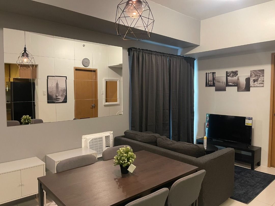 UNIT 29L TIME SQUARE WEST (Category: Apartments & Condos) located in Caloocan City. Submitted by epicshark.598380 (Listing ID 1466051154, Image 3). Description: 🏙️ FOR RENT: Fully Furnished 1BR Unit – Time Square West, BGC Enjoy comfortable city living in the heart of Bonifacio Global City, just steps away from Uptown Mall and other key establishments. 💰 Monthly Rent: ₱40,000/month 📐 Unit Size: 39 sqm 🛏️ Layout: 1-Bedroom 🛋️ Condition: Fully