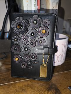 (Category: ) located in . Submitted by nnayramsfinds (Listing ID 1465980481, Image 1). Description: .