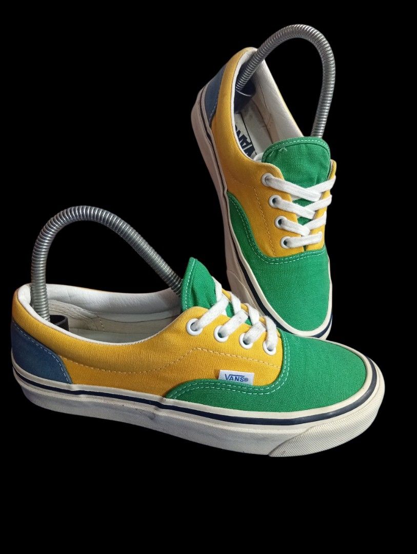 Vans Sneakers Shoes (Category: Sneakers) located in Baguio. Submitted by nervisa_deer (Listing ID 1466023170, Image 1). Description: Frm ukay box.. Used like new condition..