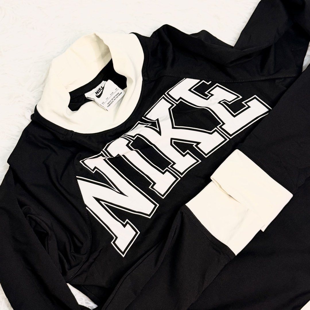 Varsity-style “NIKE” Sportswear ✨✨ (Category: Activewear) located in Quezon City. Submitted by kaye_oineza (Listing ID 1466019584, Image 1). Description: Varsity-style “NIKE” Sportswear ✨✨ XS-Small 2800+ orig price sa website!!.