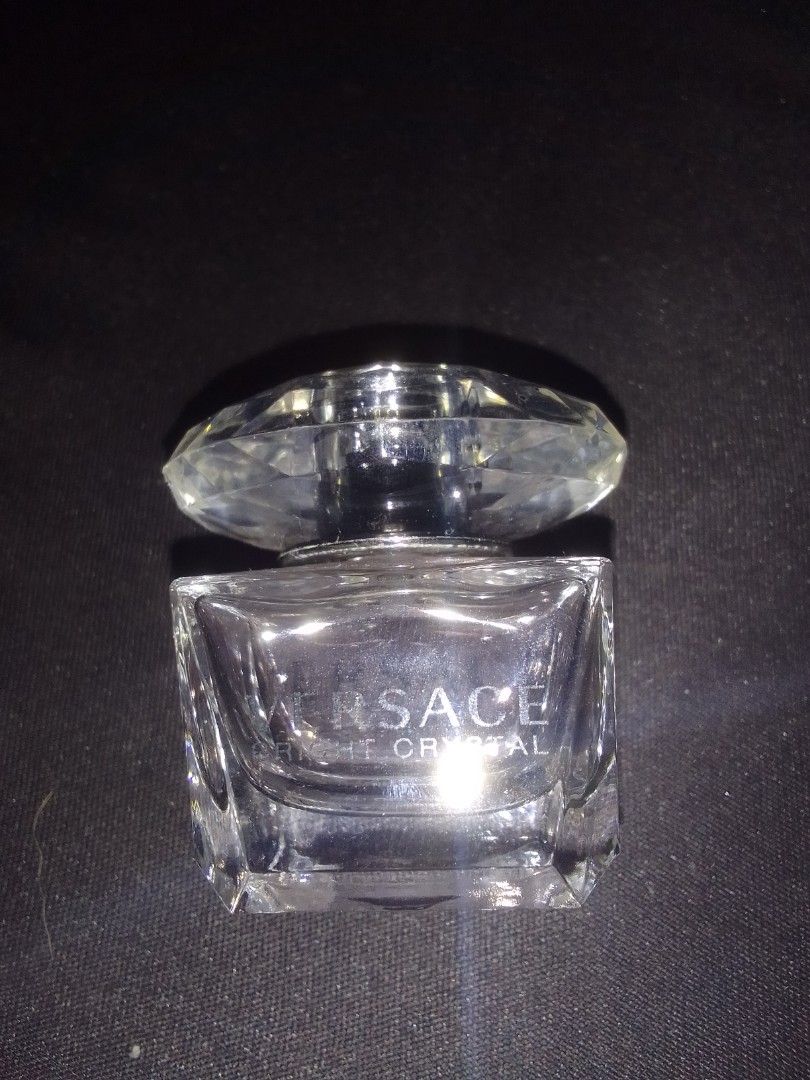 Versace Bright Crystal Eau De Toilette Perfume 5ml (Category: Fragrance & Deodorants) located in Baguio. Submitted by eskimoprime (Listing ID 1466124560, Image 2). Description: Notes: - Slightly used but like new - Guaranteed Authentic - 5ml - Made in Italy - Purchased in Qatar - Feel free to pm for more pics.