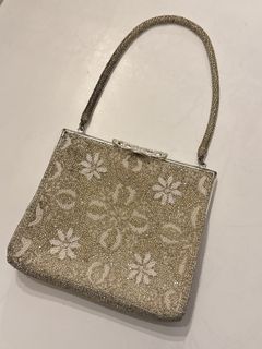 (Category: ) located in . Submitted by shop.stylestaple (Listing ID 1466097953, Image 1). Description: .