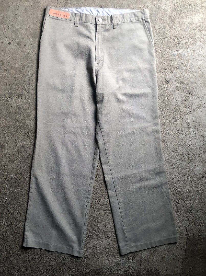 Vintage dickies khaki work pants (Category: Chinos) located in Balayan. Submitted by miggs005 (Listing ID 1466055417, Image 2). Description: single patch w/ side pocket size 34x38x9.8 issue minimal stain(see last pic) very good condi +sf.