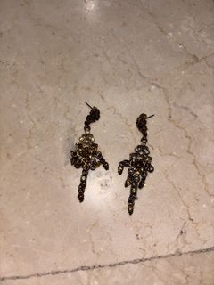 (Category: ) located in . Submitted by vintageaccessories (Listing ID 1466117782, Image 1). Description: .