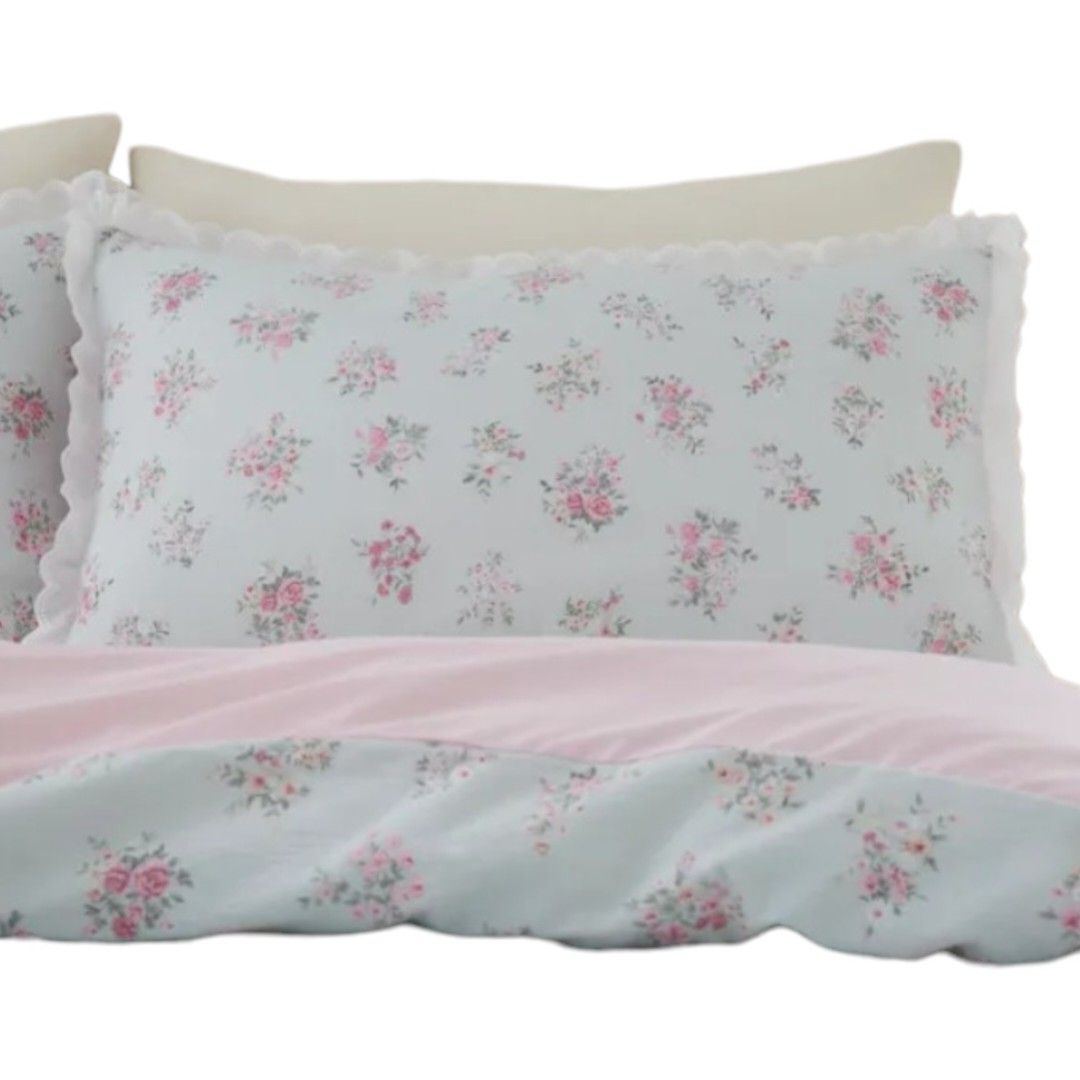 Vintage Floral Pattern Long Pillowcase with white eyelet ruffle (Category: Bedding & Towels) located in Mangaldan. Submitted by closetqwin (Listing ID 1465636558, Image 1). Description: - With black ink stain as seen in the 3rd and 4th pictures -Size 37.5 inches Length and 18.5 inches Width - Beautiful ruffled eyelet lace trim around the edges - Convenient envelope closure on the back - Perfect for adding a shabby chic or cottagecore vibe to your