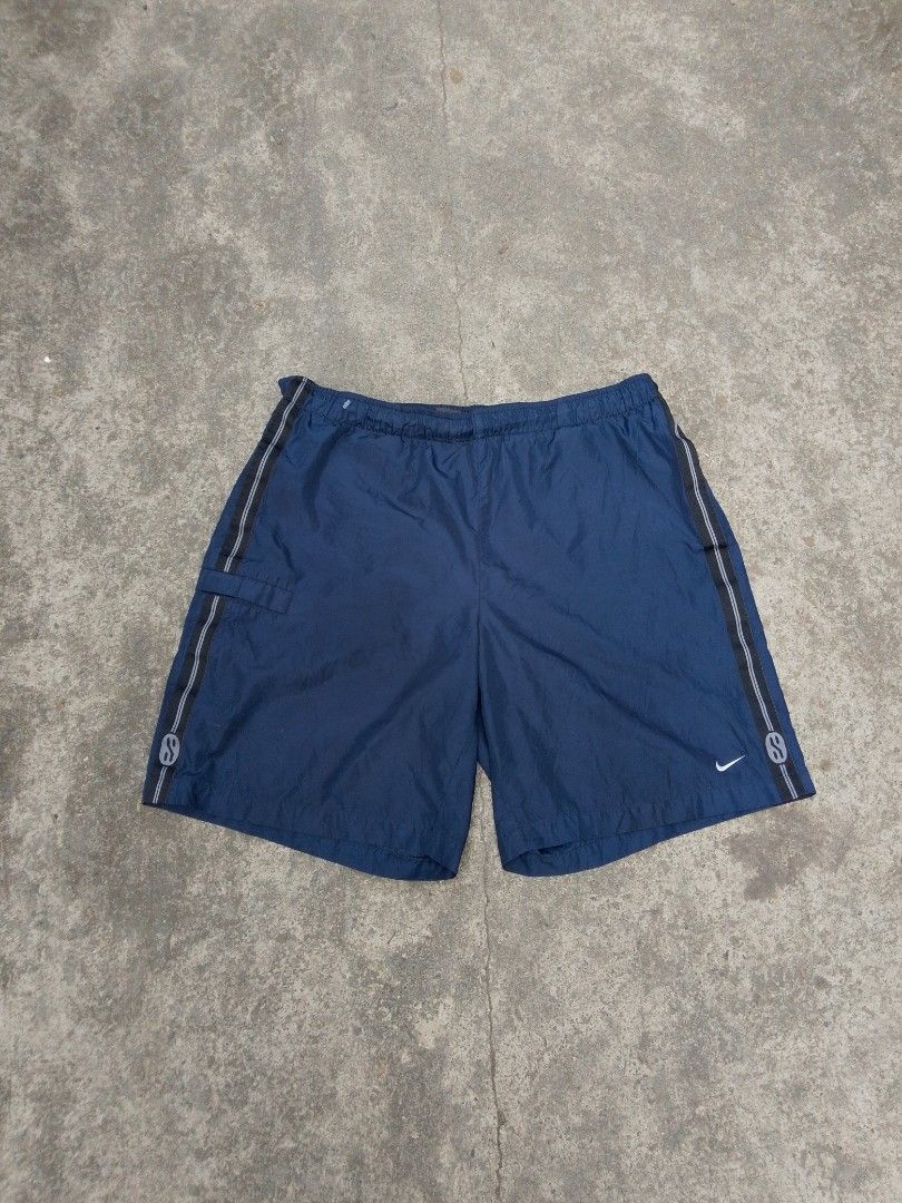 Vintage Nike Short (Category: Shorts) located in Naga. Submitted by choythrift (Listing ID 1466029947, Image 1). Description: Vintage Nike Short Condition: 9/10 Color rate: 9/10 Plus shipping fee Courier: J and t, flash express Drop off: Urban Chicc Location: Naga City, Bicol📍 📩.
