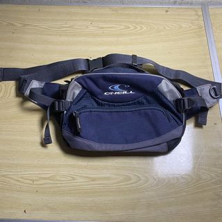 (Category: ) located in . Submitted by thethriftwardrobe.ph (Listing ID 1466100161, Image 1). Description: .