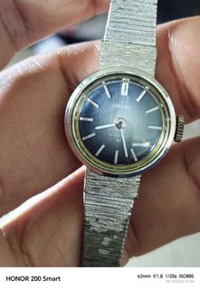 (Category: ) located in . Submitted by skmvintagewatches77 (Listing ID 1466070713, Image 1). Description: .