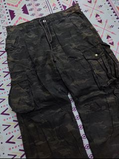 (Category: ) located in . Submitted by rust.garment (Listing ID 1466119239, Image 1). Description: .