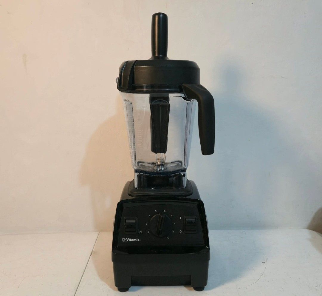 Vitamix E320 Explorian Series Blender 220V (Category: Juicers, Blenders & Grinders) located in Caloocan City. Submitted by souththrift_taytay (Listing ID 1466140587, Image 2). Description: Vitamix E320 Explorian Series Blender 220V Australian mall pull out Used as display unit Good as new Inclusion Box Manual Tamper Pitcher No issue 21k.