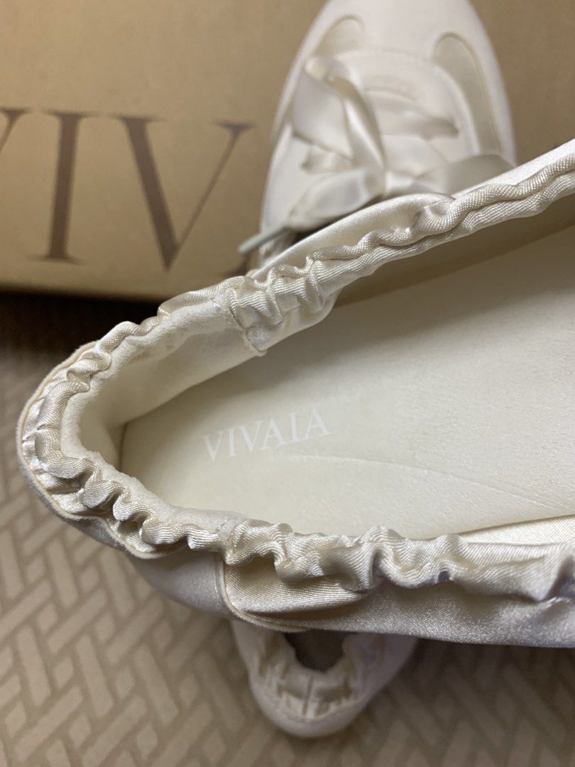 Vivaia Yanka EU38 (Category: Flats & Sandals) located in Paranaque City. Submitted by waldynazz (Listing ID 1466087910, Image 3). Description: For sale! Brand new! Vivaia Yanka Light gold color EU38 US 7-7.5 Cm 24 UK 4.5 Pickup at my place, Parañaque area Pm for fast transaction .