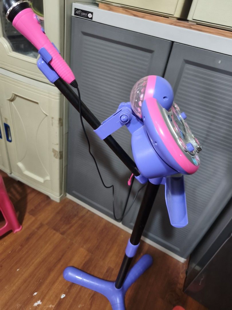 Vtech Kiddie Star Batt Operated (Category: Babies & Kids Fashion) located in Quezon City. Submitted by uydaisy1979 (Listing ID 1466153502, Image 3). Description: .