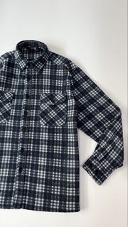 (Category: ) located in . Submitted by buenothrift_ (Listing ID 1466064718, Image 1). Description: .