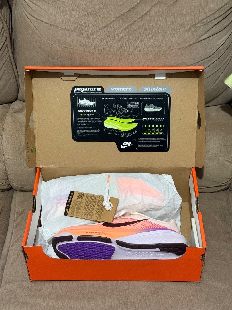 W NIKE AIR ZOOM PEGASUS 42 (Category: Shoe inserts) located in Mandaluyong City. Submitted by aizhaaya15295 (Listing ID 1466003299, Image 2). Description: Brand new with box Size 7 .