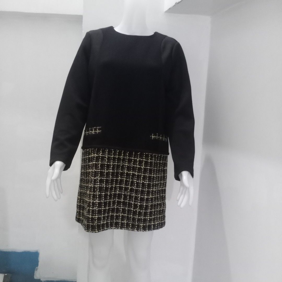 Wanko Black Dress (Category: Dresses) located in Manila. Submitted by shoekendi (Listing ID 1465998479, Image 2). Description: looks new.