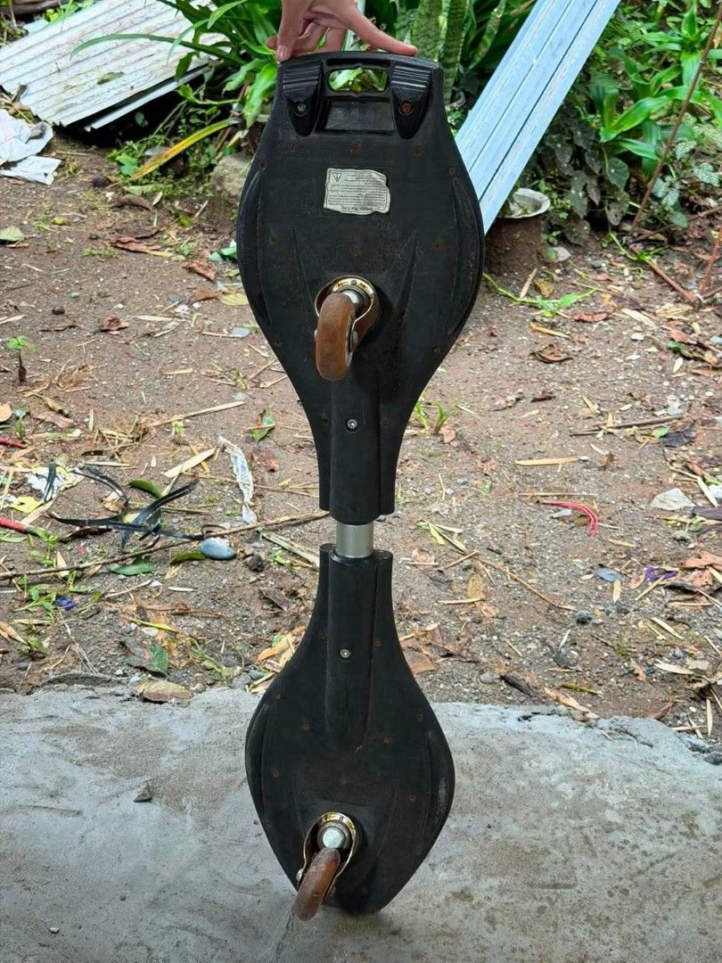 WAVEBOARD (Category: Skates, Rollerblades & Scooters) located in Sablan. Submitted by gongonshelley12 (Listing ID 1466083957, Image 3). Description: 650 only WAVEBOARD FOR ADULTS AND BIG KIDS SUPER QUALITY FROM JP SURPLUS.