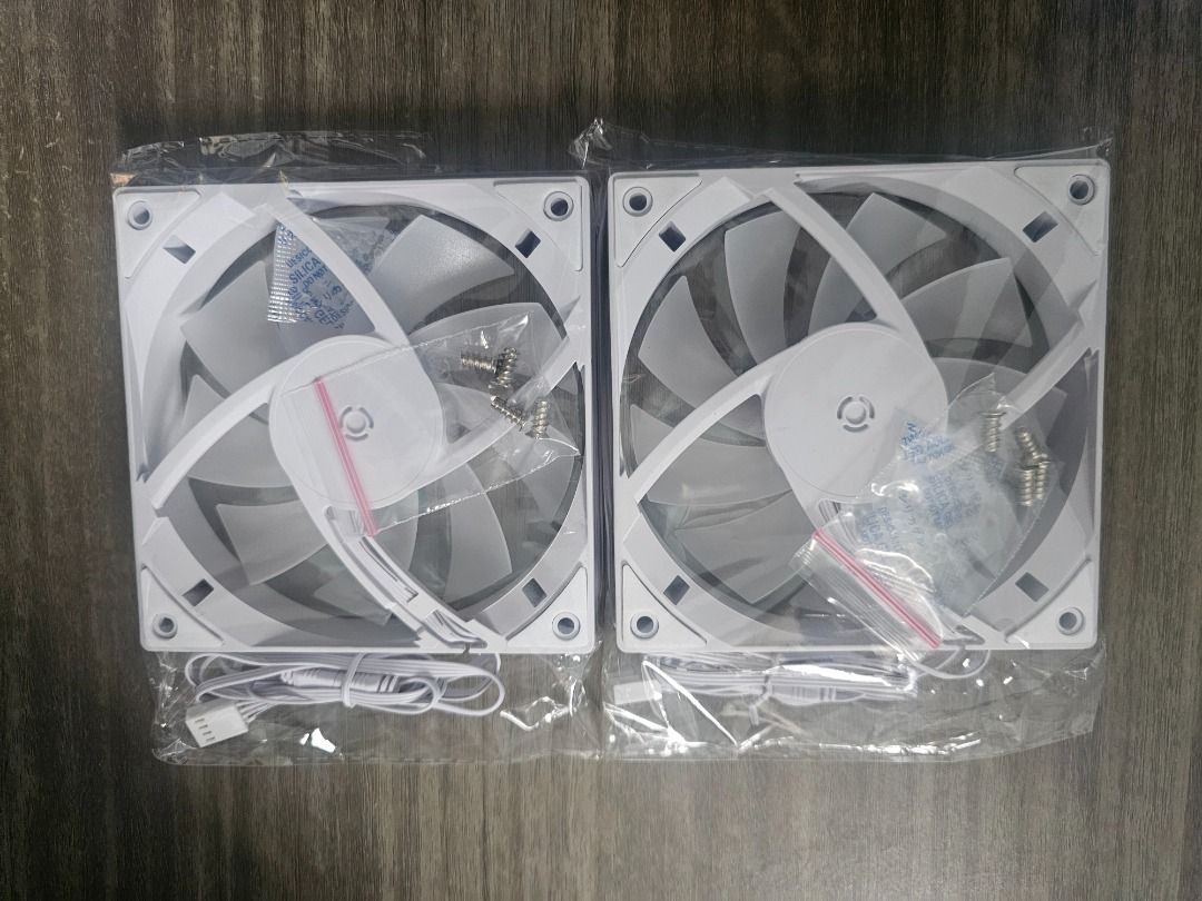White ARGB fan 120mm (Category: Computer Parts) located in Quezon City. Submitted by 2ndlifequalityitems (Listing ID 1466008742, Image 2). Description: Brand new White ARGB fan 120mm Taken from 240mm mute cooler Take both for discount .
