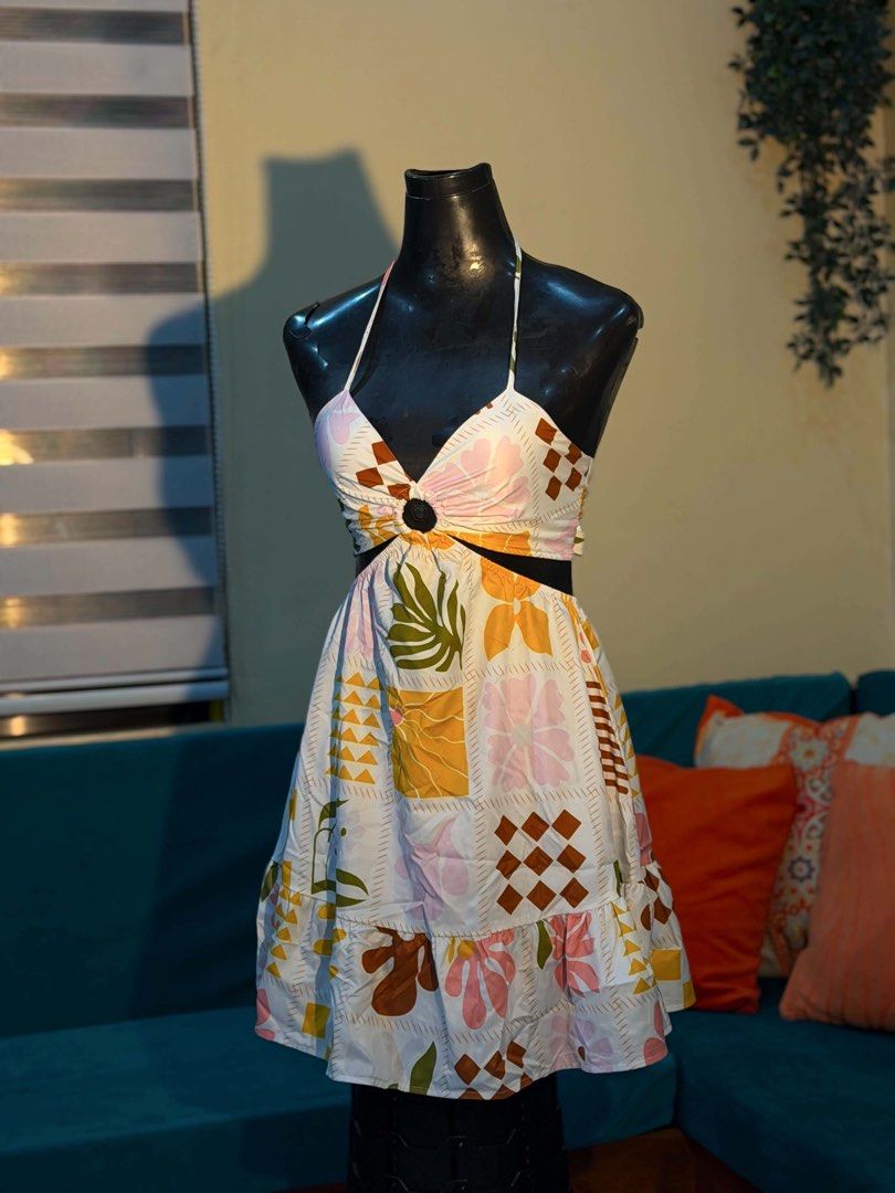 White Floral Summer Dress (Category: Dresses) located in San Pablo. Submitted by akari_kin (Listing ID 1466152309, Image 2). Description: Women's White Floral Summer Boho Vacation Holiday Dress, Colorful Plaid Fruit Graffiti Printed Breast Cup Tie Waist Back Binding Bow A-Line Mini Sling.
