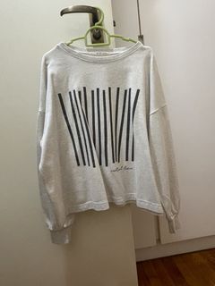 (Category: ) located in . Submitted by smplecloset (Listing ID 1466035731, Image 1). Description: .