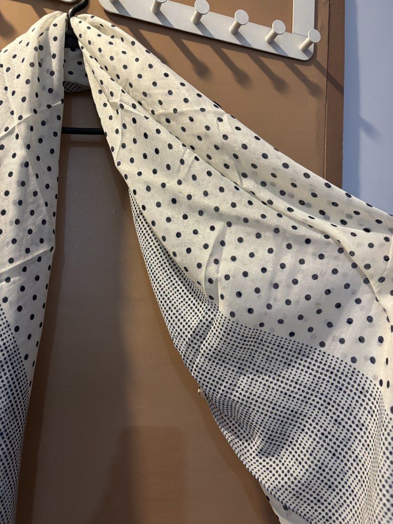 White Polka Dot Scarf/Shawl (Category: Scarves) located in Manila. Submitted by shopmik4scloset (Listing ID 1466011500, Image 3). Description: Hi 👋🏽 Yes, it’s available :) No issues 📍: Sampaloc Manila 🚚: Lalamove or J&T 💵: Gcash No meet ups, cod or free sf ! .