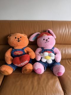 (Category: ) located in . Submitted by shoppe_here_sg (Listing ID 1465978315, Image 1). Description: .