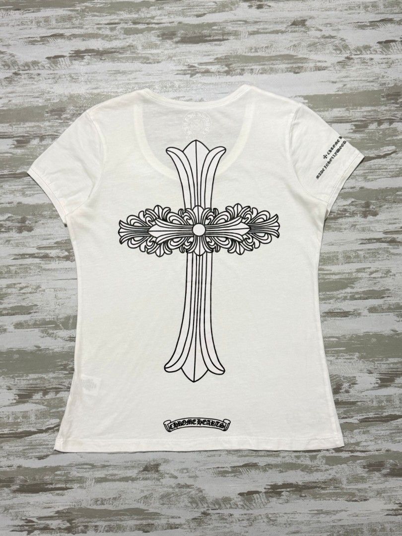 ✅Womens Chrome Hearts Shirt (Category: Shirts) located in Dumaguete. Submitted by good_stuff_dgte (Listing ID 1466066945, Image 3). Description: ✅Womens Chrome Hearts Shirt -₱750 -Size s-m (18x24.5) -Stretchable -Color rate 10/10 -Issue: repaired pinhole only .