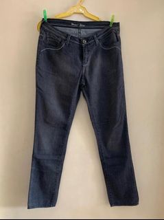 (Category: ) located in . Submitted by clickandshoppreloved (Listing ID 1465966647, Image 1). Description: .