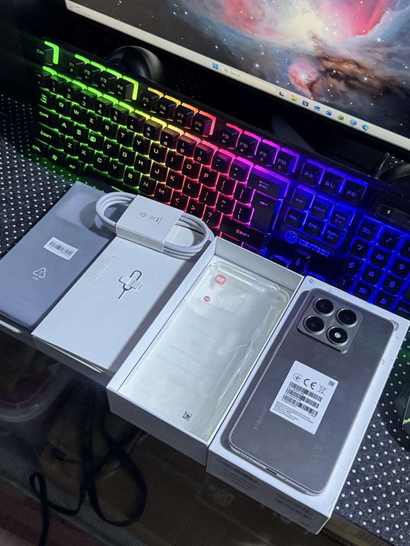 Xiaomi 14t 256gb (Category: Xiaomi) located in Manila. Submitted by si77ie (Listing ID 1466069307, Image 1). Description: XIAOMI 14T 12GB + 256GB 6.67 INCH 5000 mAh 98% BATTERY HEALTH MEDIATEK DIMENSITY 8300- ULTRA PROCESSOR LEICA TRIPLE CAMERA SYSTEM Honest Issue: Minimal Amoled Burn Inclusion: Unit, Original Box, Cord, Sim Injector and Case 15,500 .