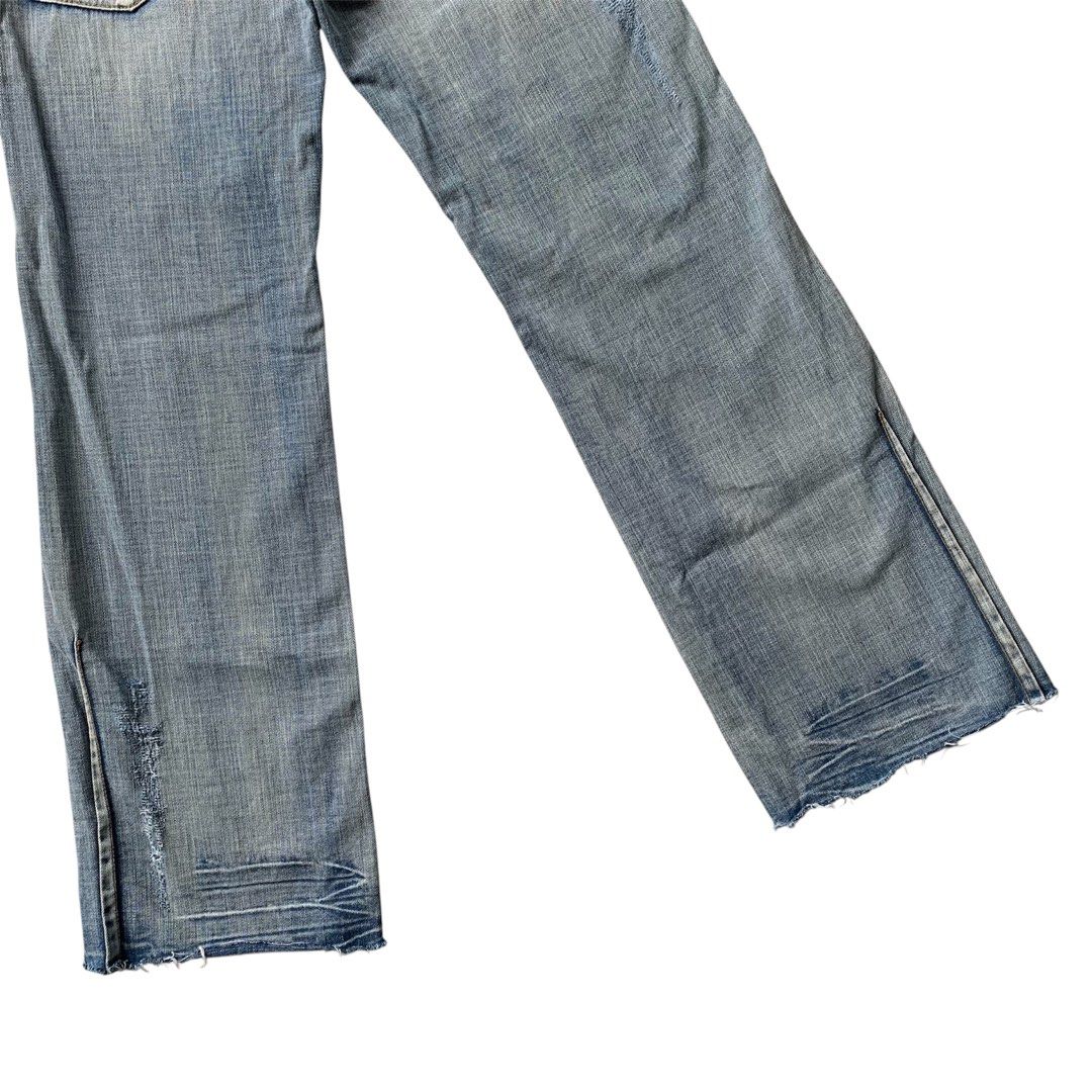 Y2k BNX Distressed Washed Low Rise Bootcut / Flared Jeans (Category: Jeans) located in Sindangan. Submitted by holy_thrift (Listing ID 1466035153, Image 3). Description: - Y2k BNX Washed Low Rise Bootcut / Flared Jeans - waist / 28 - rise / 8 - thigh / 11 - knee / 9 - length / 39 - leg opening / 9.5 - hard / thick / heavy - issue / sign of usage nasa pic na lahat ng dets - no when worn🙏 - free shipping.