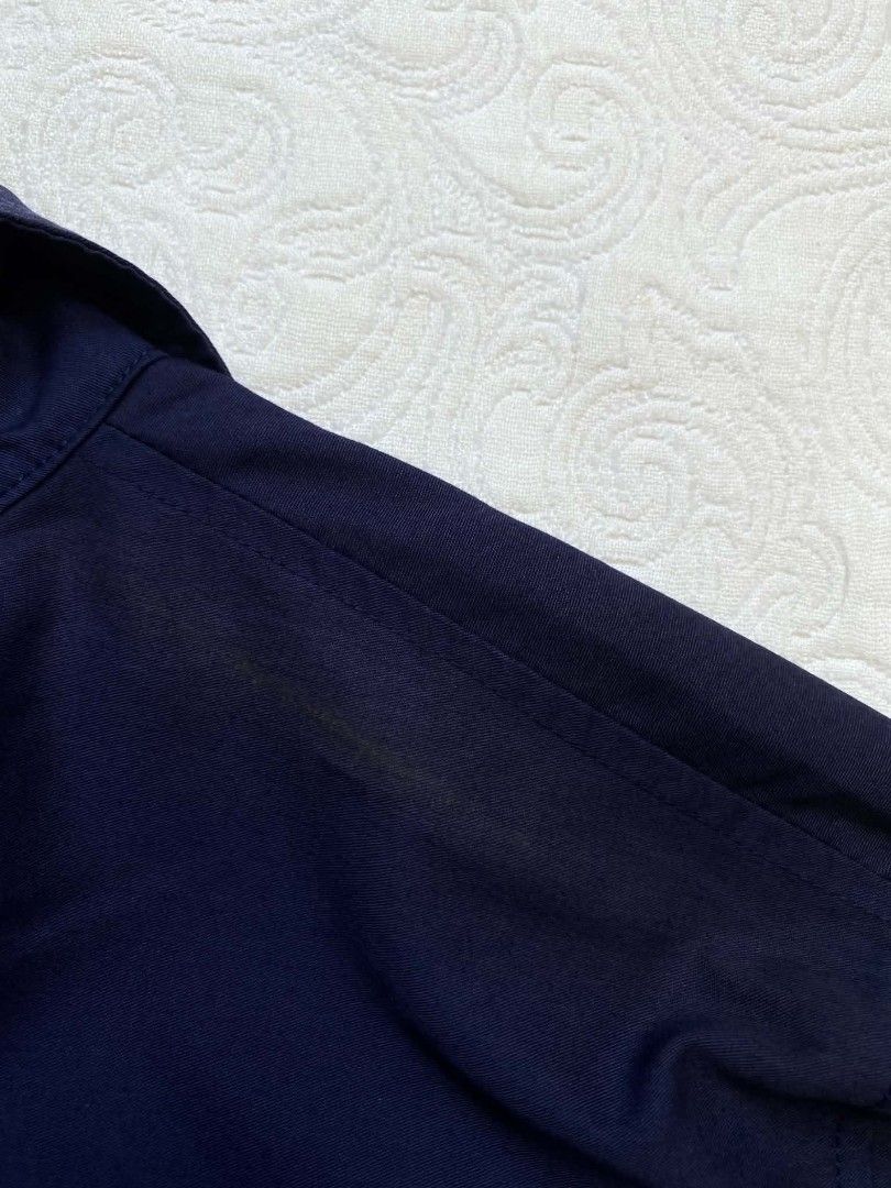Y2k Ecko unltd polo (Category: Activewear) located in Tarlac. Submitted by dinnuh4e (Listing ID 1466050981, Image 3). Description: Y2k Ecko Unltd polo width 23 length 28.5 issue: minimal sun fade .