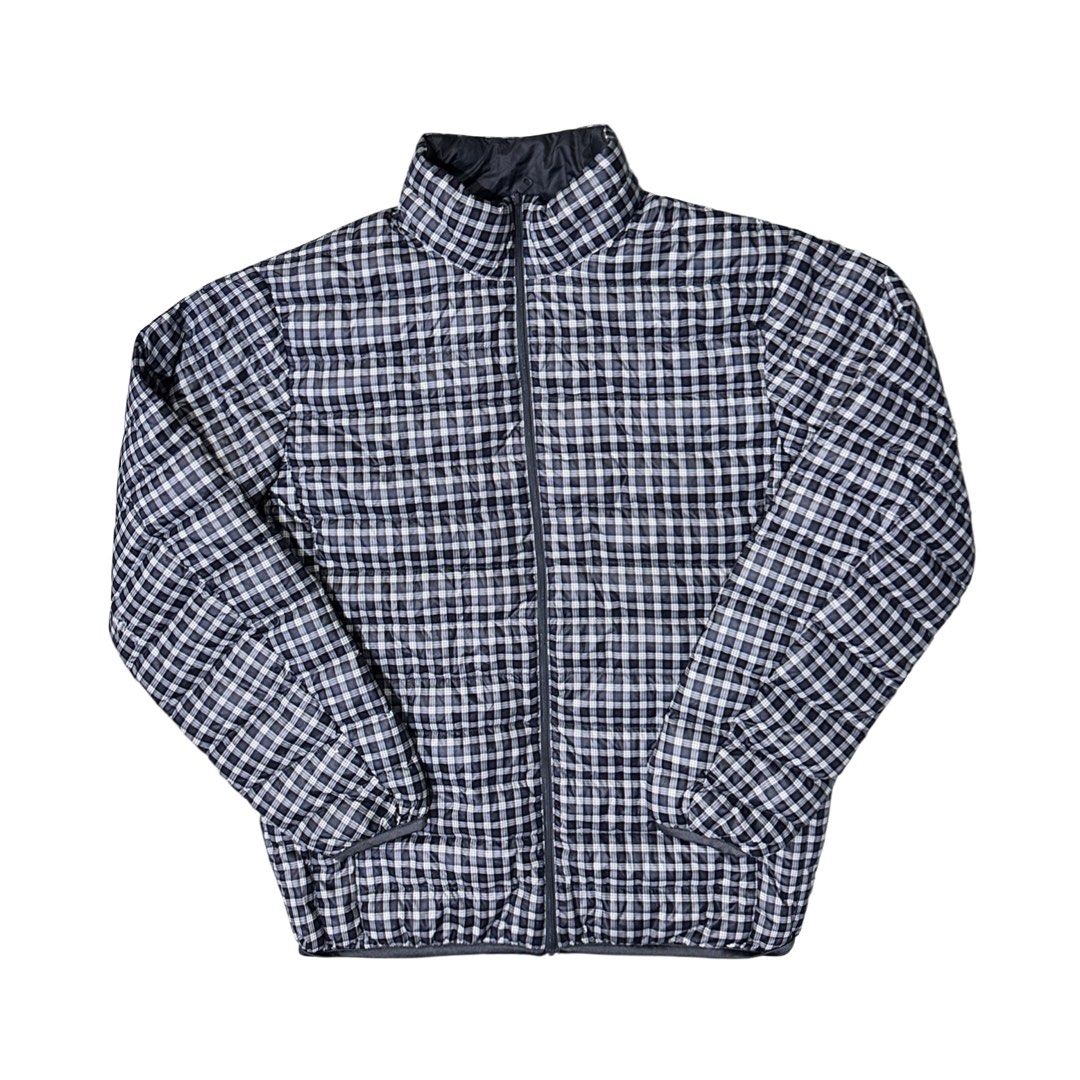 Y2K Plaid / Checkered Full Zip Boxy Jacket (Category: Coats, Jackets and Outerwear) located in Subic. Submitted by kidfrom00s (Listing ID 1465954758, Image 3). Description: Jacket Y2K Medium.