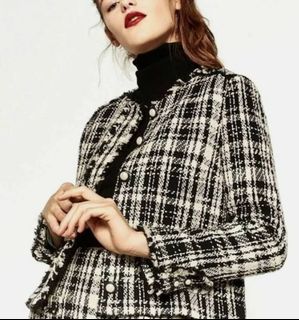 (Category: ) located in . Submitted by lovelypreloved1497 (Listing ID 1466097163, Image 1). Description: .