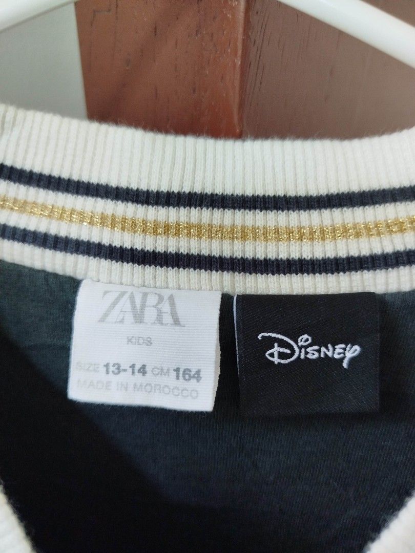 Zara collaboration with Disney (Category: Babies & Kids Fashion) located in Las Pinas. Submitted by wisedragon-84af (Listing ID 1465959042, Image 3). Description: size 13-14 164 cm.
