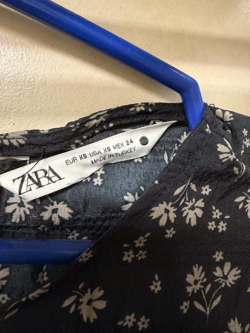 Zara evening dress (Category: Dresses) located in Manila. Submitted by benzey (Listing ID 1465975679, Image 3). Description: Open for bundle.