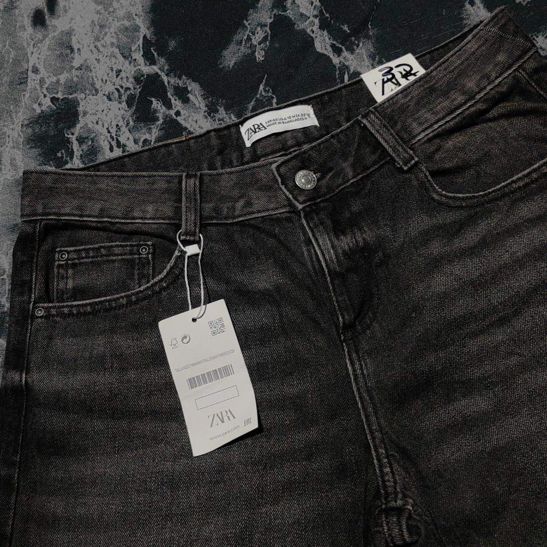Zara Jorts (Category: Shorts) located in Taguig. Submitted by mr.gbh (Listing ID 1466046672, Image 3). Description: Zara Back Shot Jorts Size: 32 L- 23/H-12.5 Excellent Condition Php, 799.