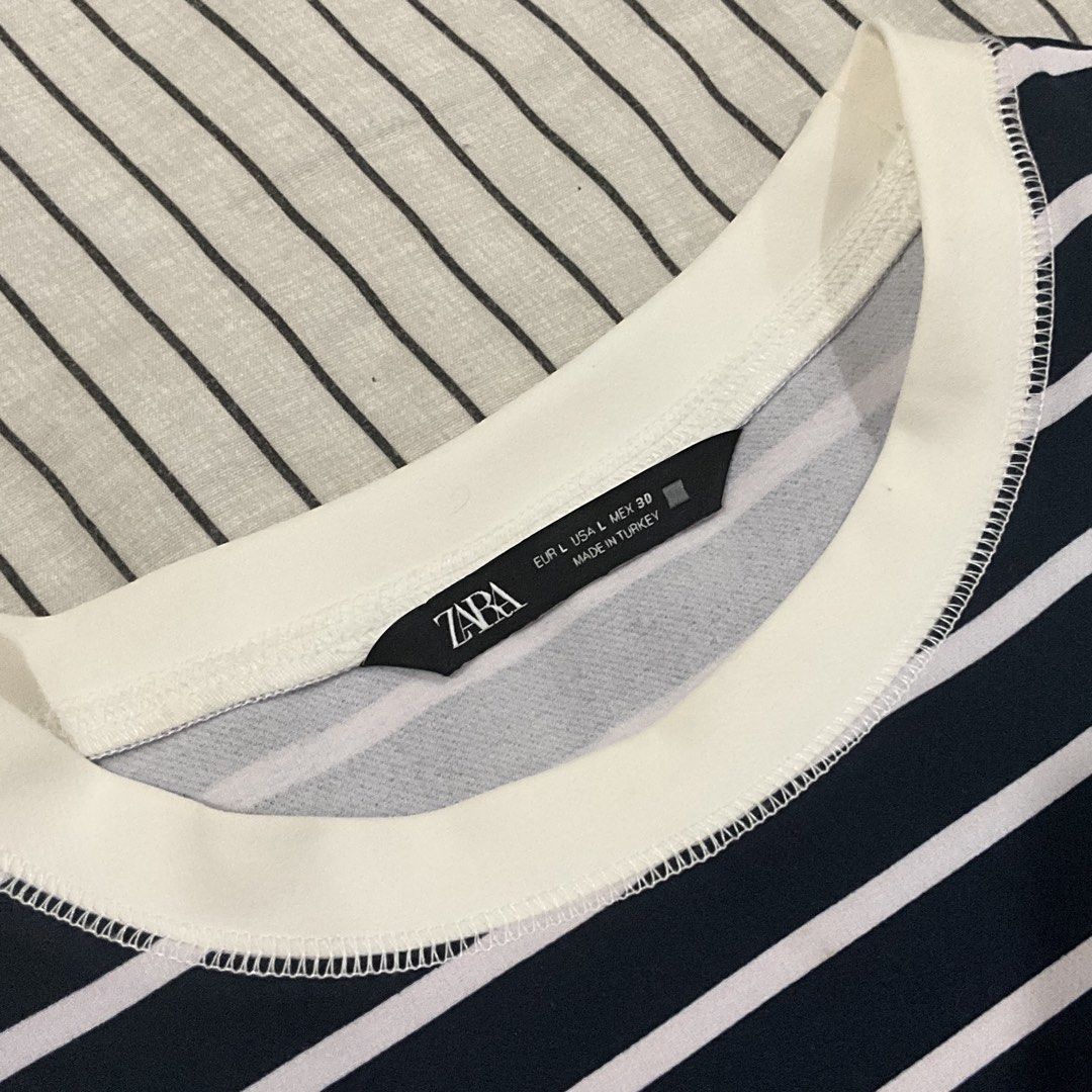 Zara Navy Striped Crop Top (Category: Shirts) located in Quezon City. Submitted by yngiie (Listing ID 1466108166, Image 2). Description: ~15" length, ~22" width Never worn! RFS: Not my size MOP: QRPh MOD: via Lalamove or JnT, buyer will shoulder the fee. LOC: Cubao, Quezon City .