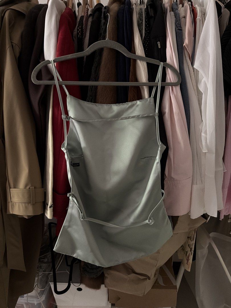 Zara satin open back top (Category: Sleeveless) located in Las Pinas. Submitted by achee.mnl (Listing ID 1465973279, Image 2). Description: .